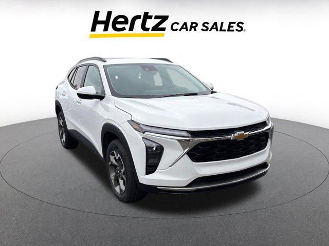 used 2024 Chevrolet Trax car, priced at $22,044