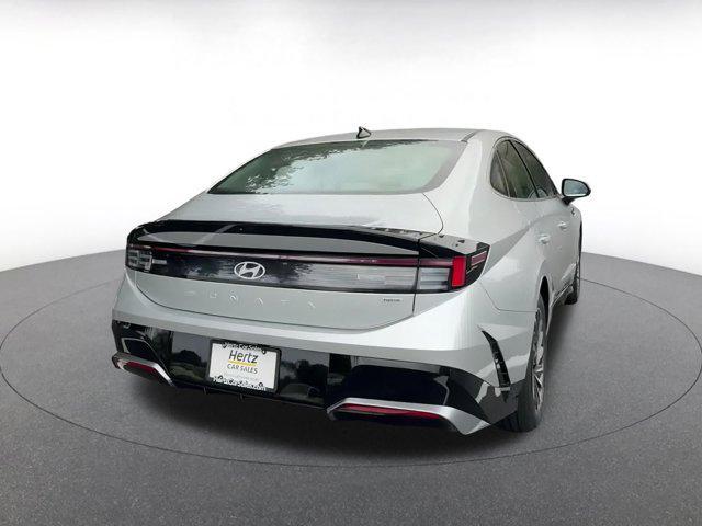 used 2024 Hyundai Sonata Hybrid car, priced at $23,781
