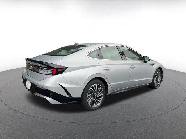 used 2024 Hyundai Sonata Hybrid car, priced at $23,781