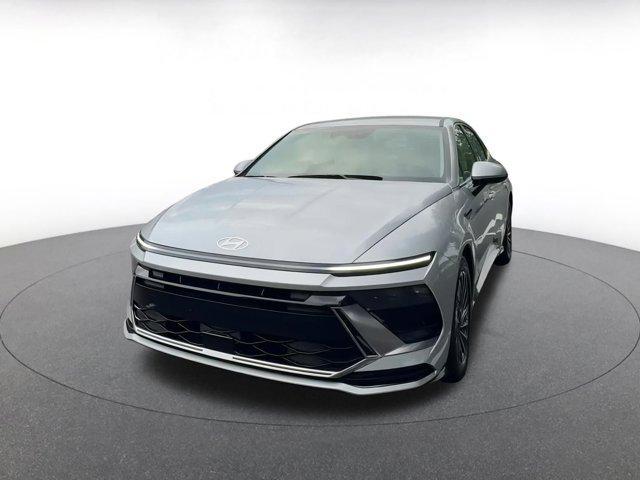 used 2024 Hyundai Sonata Hybrid car, priced at $23,781