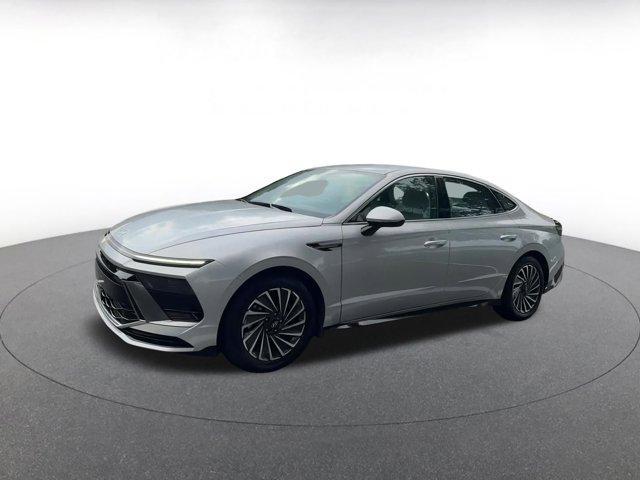 used 2024 Hyundai Sonata Hybrid car, priced at $23,781