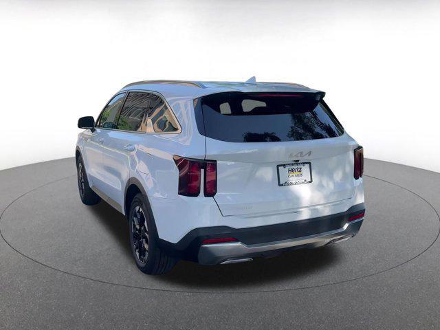 used 2024 Kia Sorento car, priced at $29,163