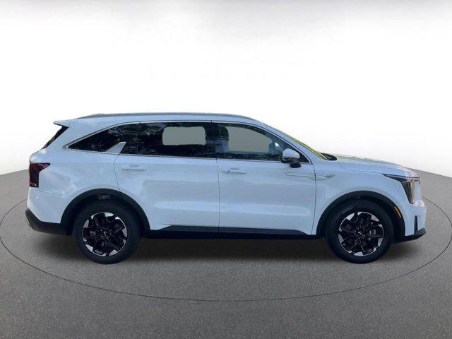 used 2024 Kia Sorento car, priced at $29,163