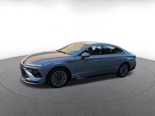used 2024 Hyundai Sonata Hybrid car, priced at $23,702