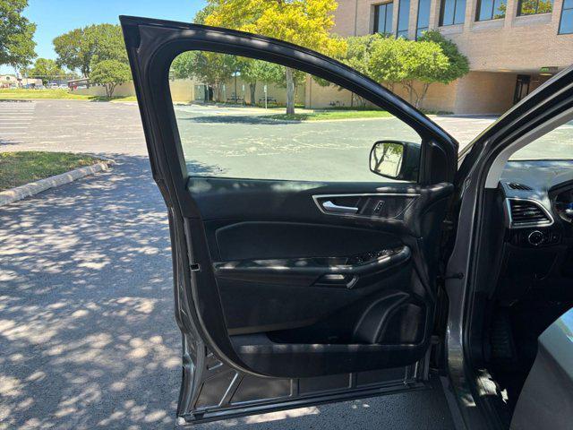 used 2024 Ford Edge car, priced at $23,036