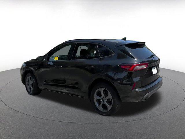 used 2023 Ford Escape car, priced at $19,040