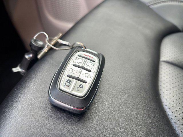 used 2024 Chrysler Pacifica car, priced at $34,104