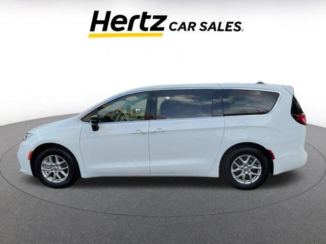 used 2024 Chrysler Pacifica car, priced at $34,104