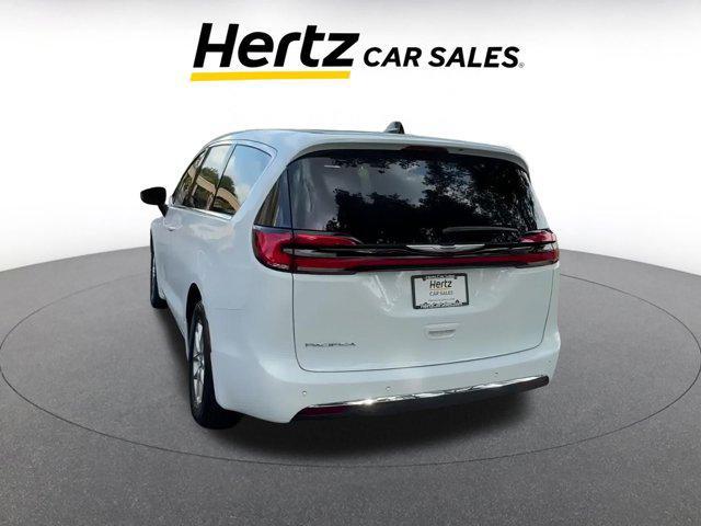 used 2024 Chrysler Pacifica car, priced at $34,104