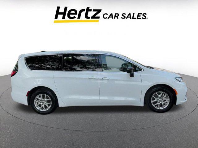 used 2024 Chrysler Pacifica car, priced at $34,104