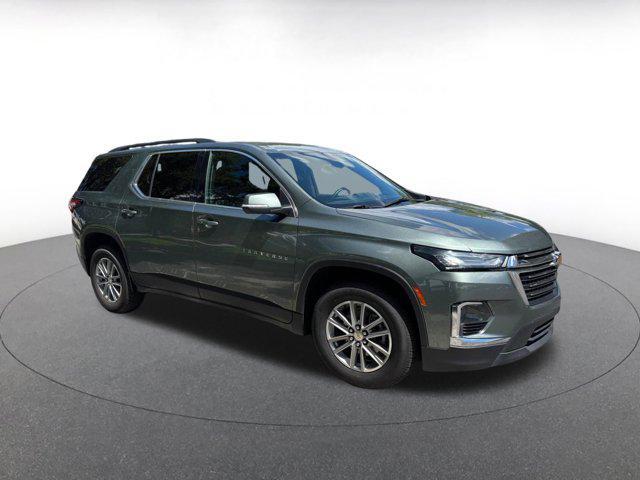 used 2023 Chevrolet Traverse car, priced at $26,252