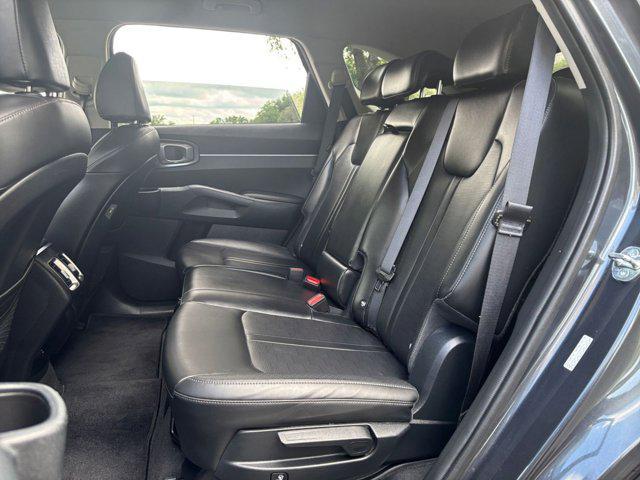 used 2024 Kia Sorento car, priced at $30,013