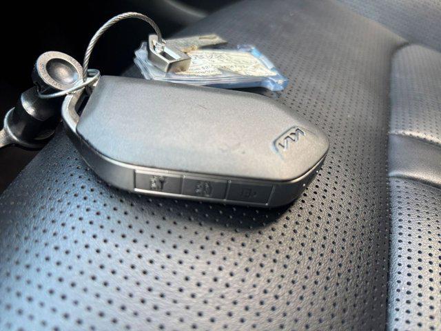 used 2024 Kia Sorento car, priced at $30,013