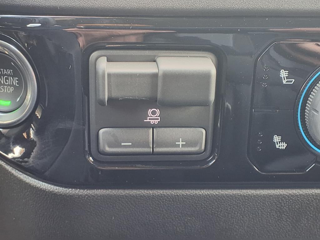 new 2025 Chevrolet Silverado 2500 car, priced at $64,248