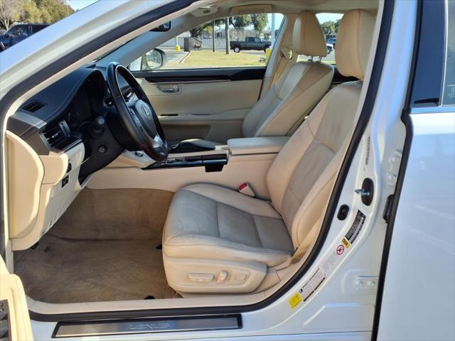 used 2014 Lexus ES 350 car, priced at $15,995