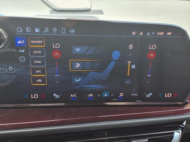 new 2025 Chevrolet Traverse car, priced at $55,705