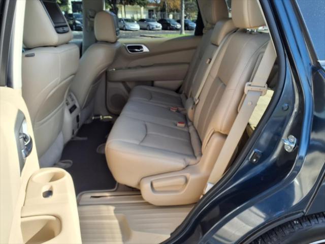 used 2014 Nissan Pathfinder car, priced at $13,350