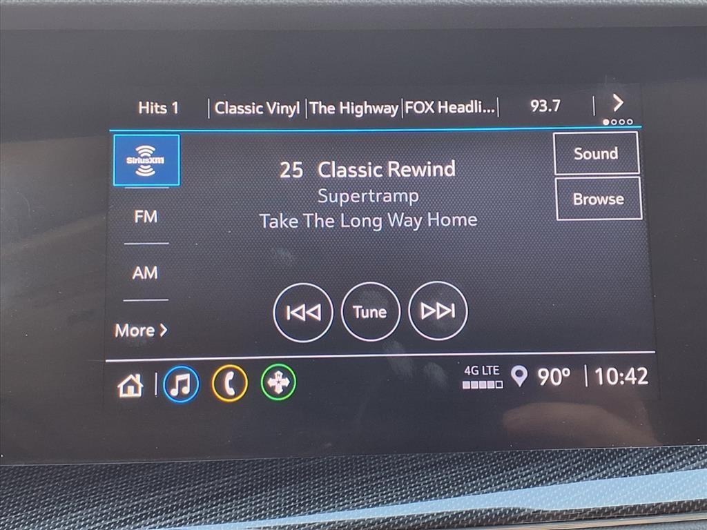 used 2023 Buick Envision car, priced at $20,995