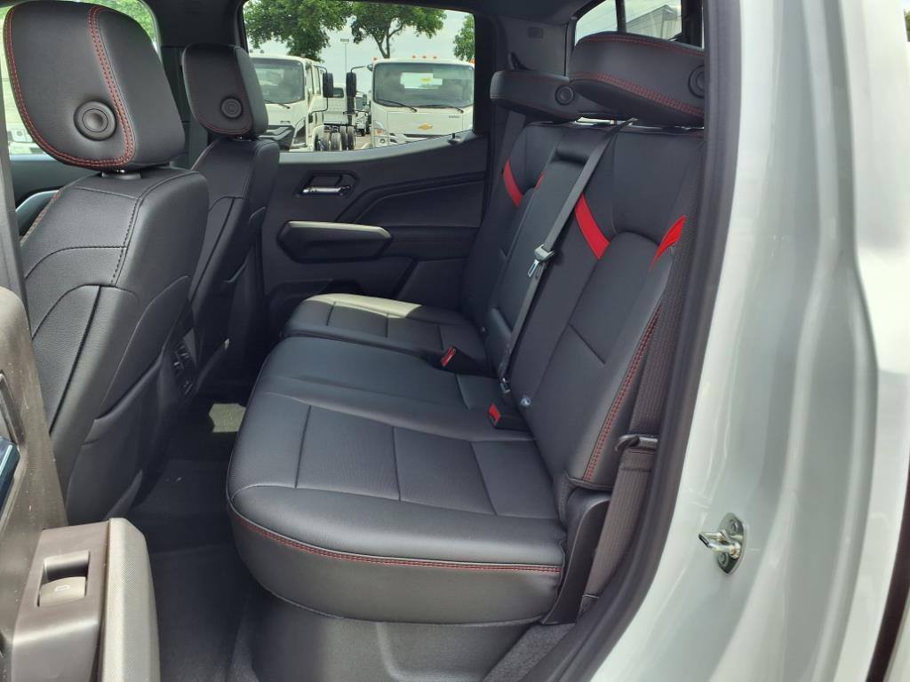 new 2025 Chevrolet Colorado car, priced at $41,630