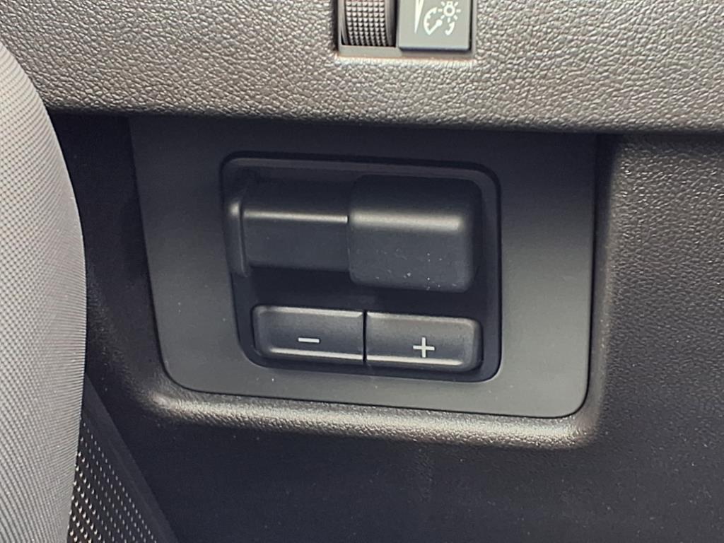 new 2025 Chevrolet Colorado car, priced at $41,630