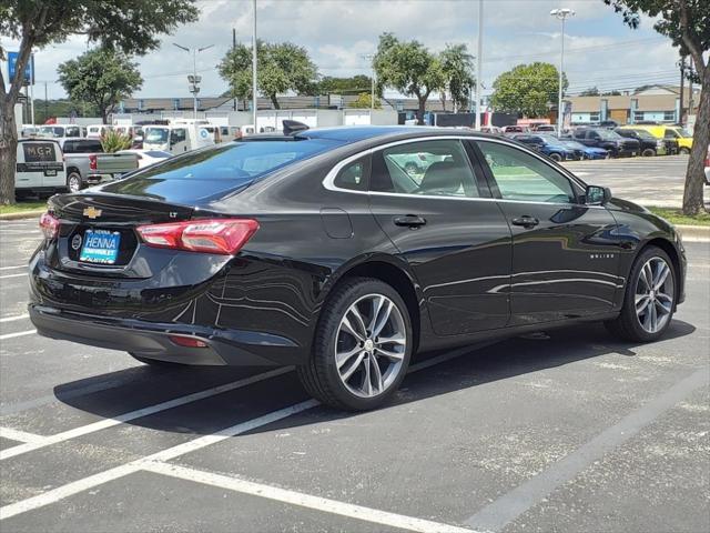 new 2024 Chevrolet Malibu car, priced at $27,345