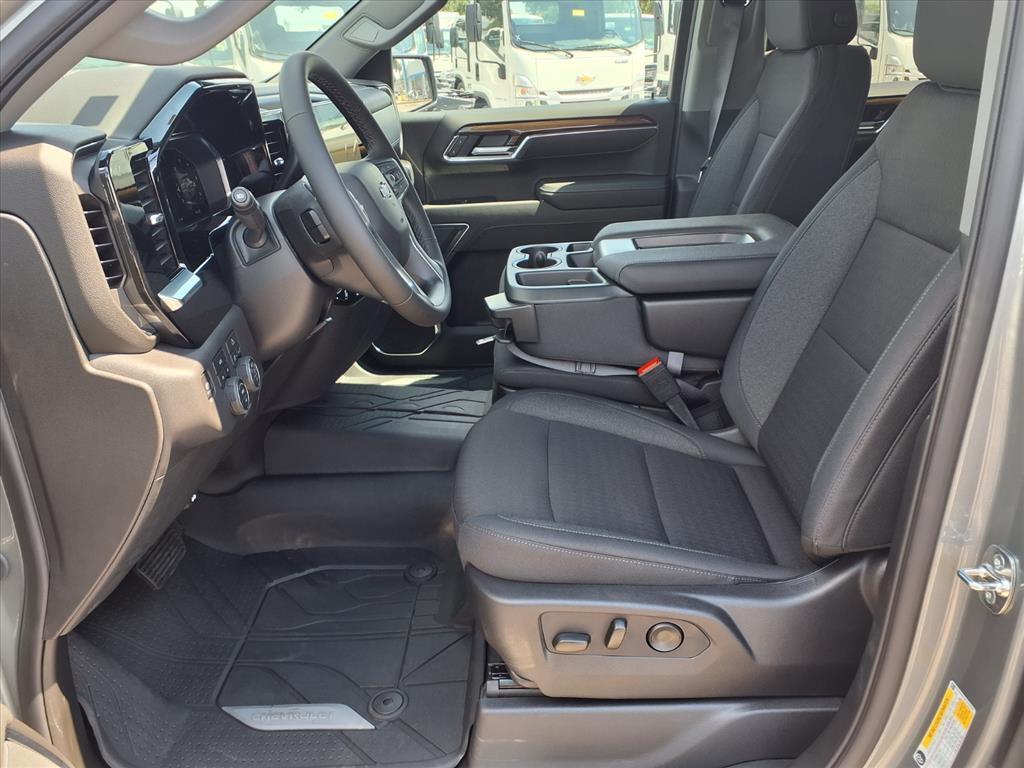 new 2026 Chevrolet Silverado 1500 car, priced at $47,719