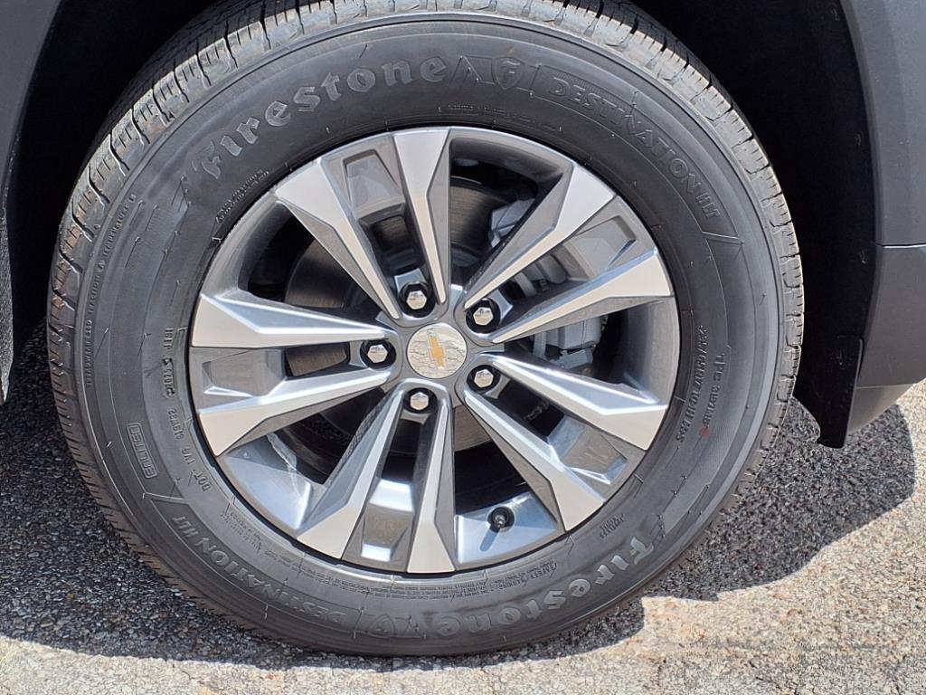 new 2026 Chevrolet Equinox car, priced at $25,795