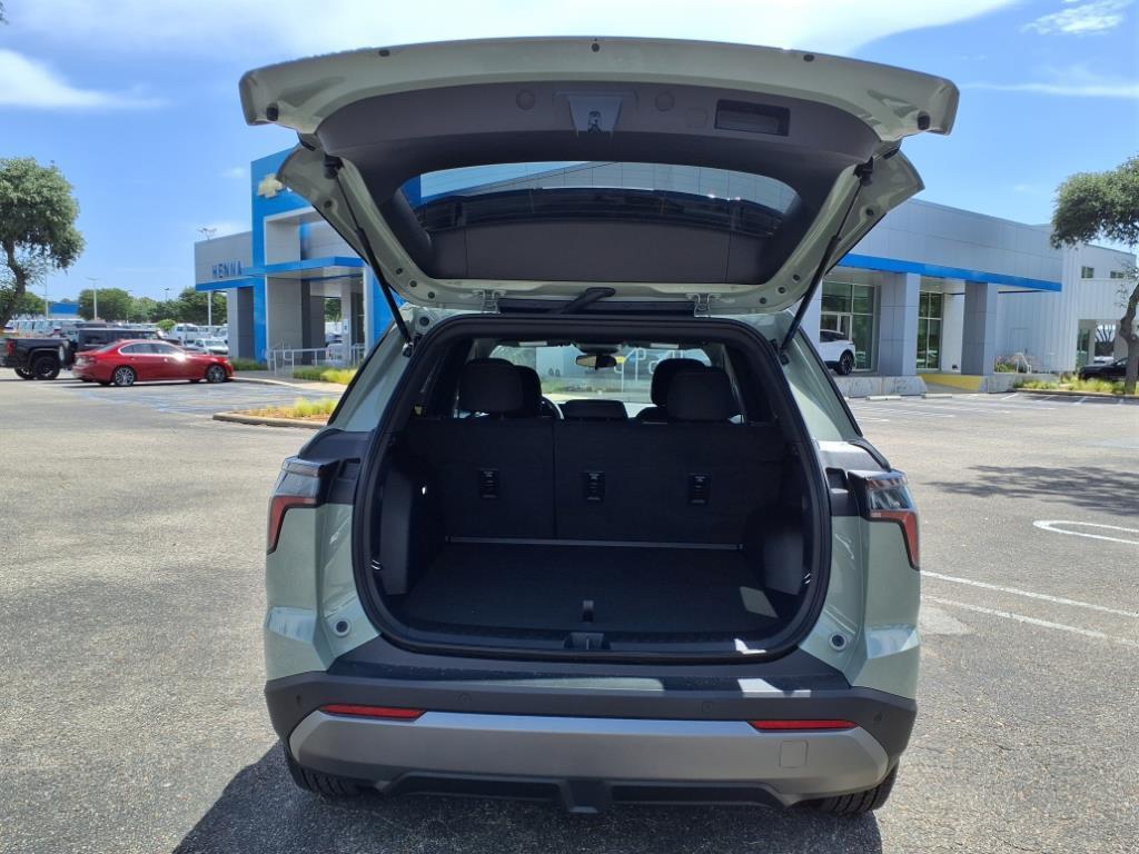 new 2026 Chevrolet Equinox car, priced at $25,795