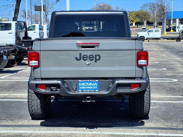 used 2021 Jeep Gladiator car, priced at $28,895