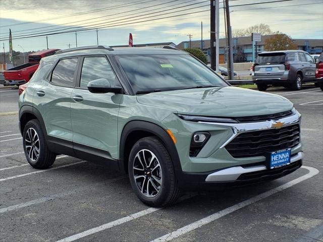 new 2025 Chevrolet TrailBlazer car, priced at $28,021