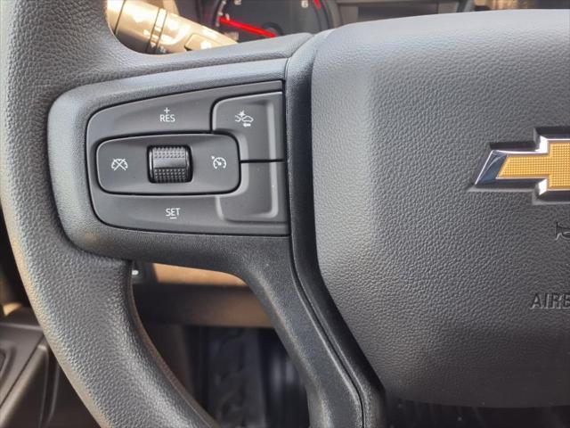 new 2025 Chevrolet Silverado 1500 car, priced at $42,880