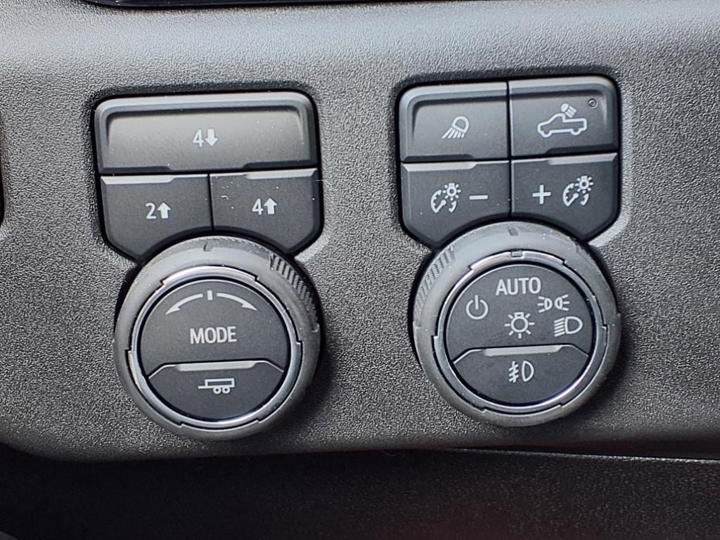 new 2025 Chevrolet Silverado 2500 car, priced at $63,496