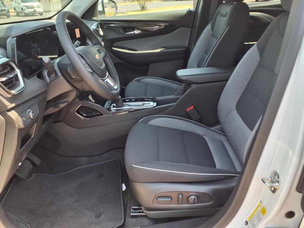new 2026 Chevrolet TrailBlazer car, priced at $27,760