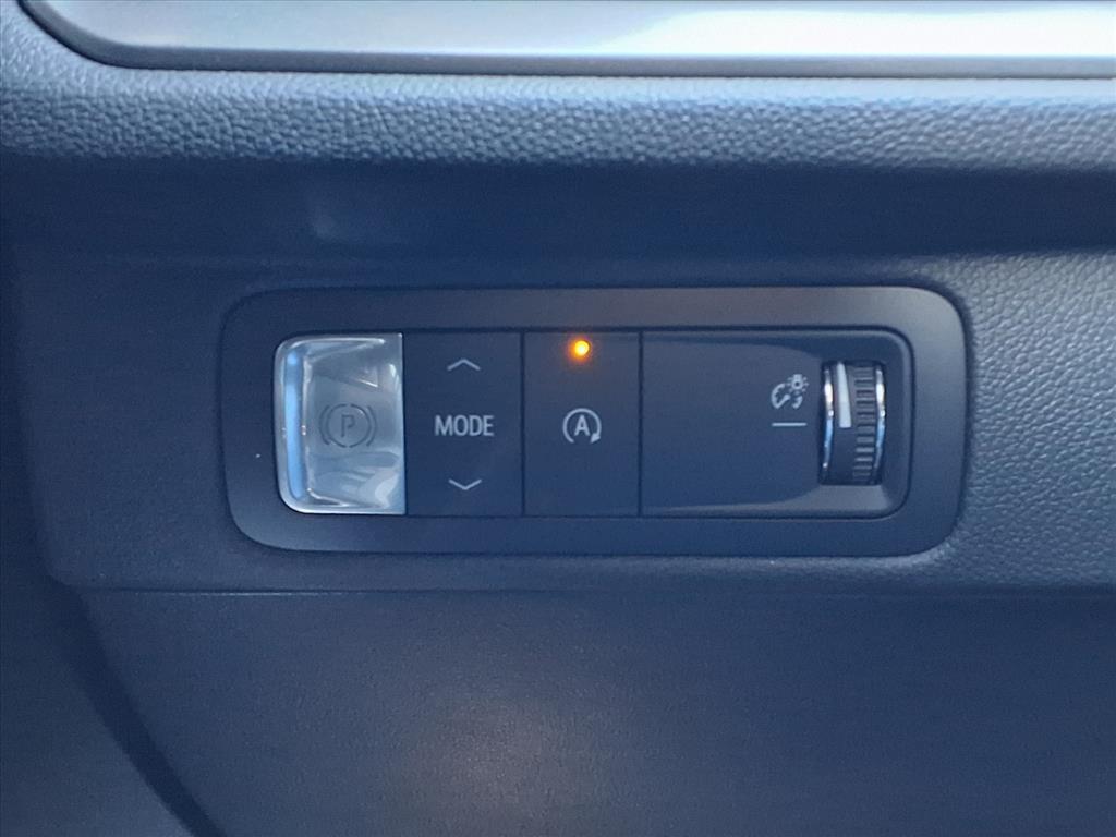 new 2026 Chevrolet Traverse car, priced at $39,244