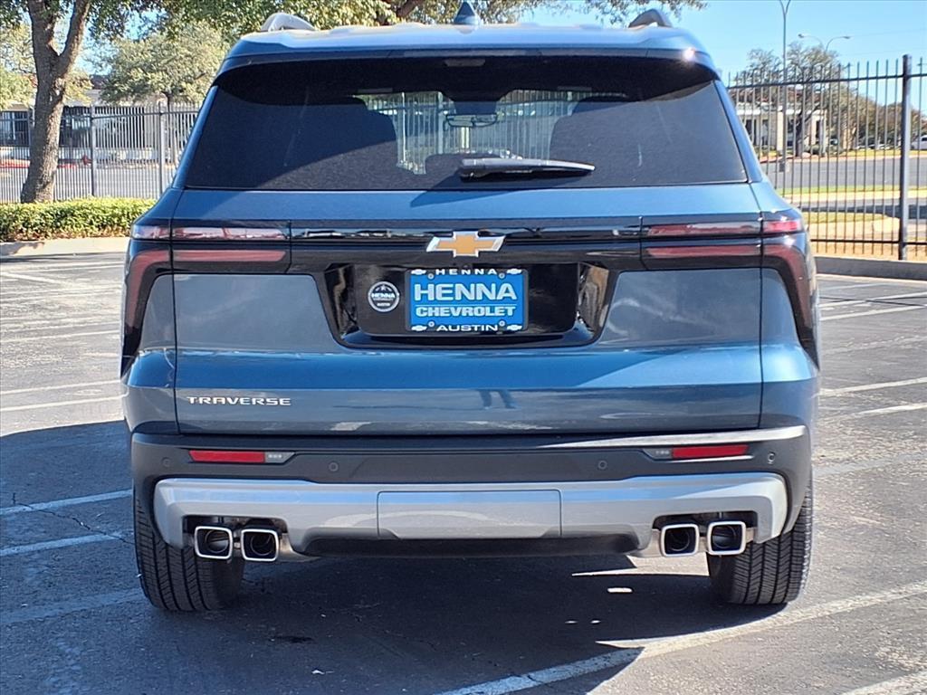 new 2026 Chevrolet Traverse car, priced at $39,244