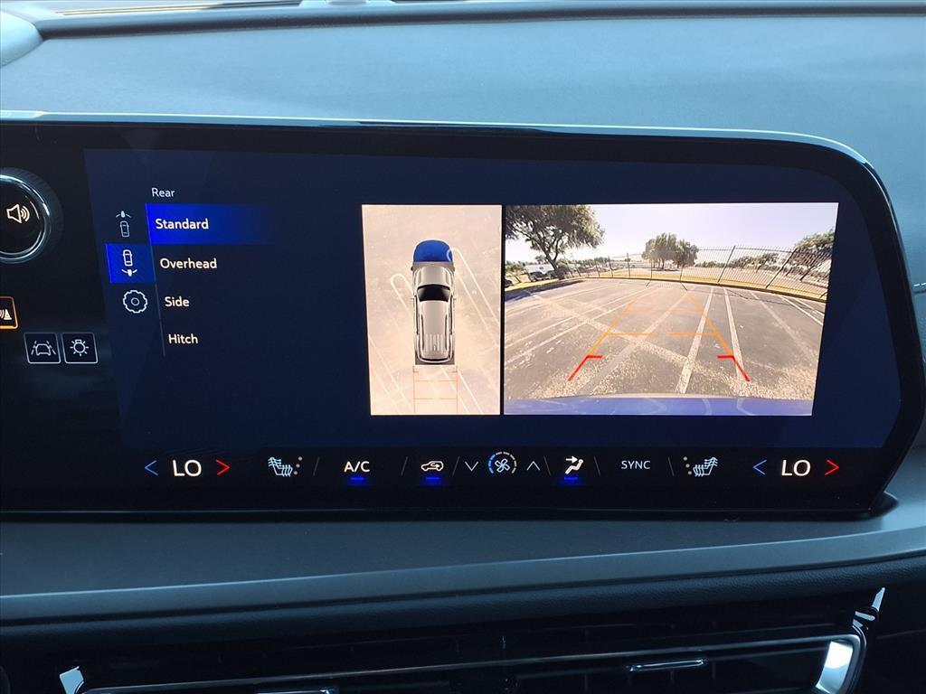 new 2026 Chevrolet Traverse car, priced at $39,244