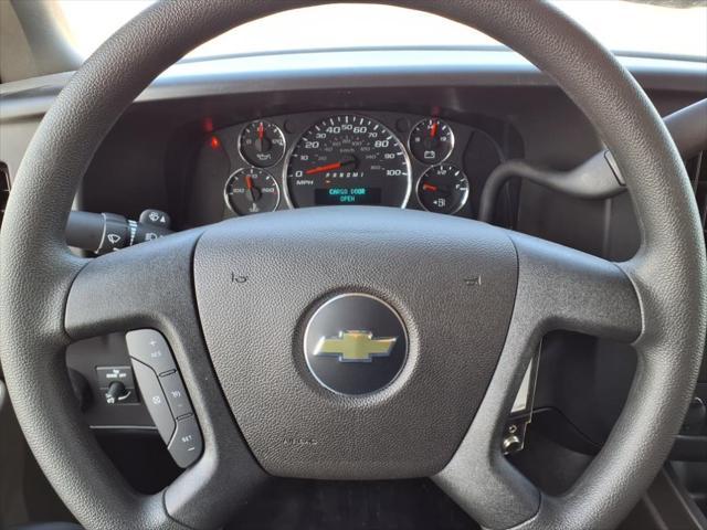 new 2025 Chevrolet Express 2500 car, priced at $45,321