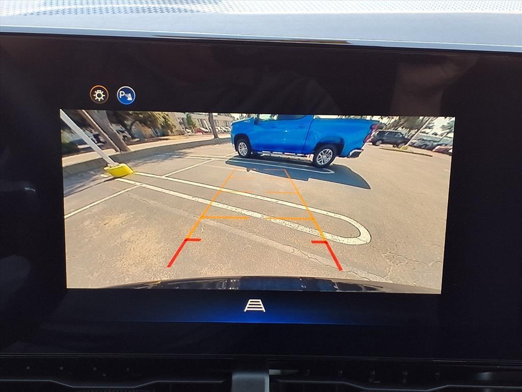 new 2026 Chevrolet Equinox car, priced at $29,995