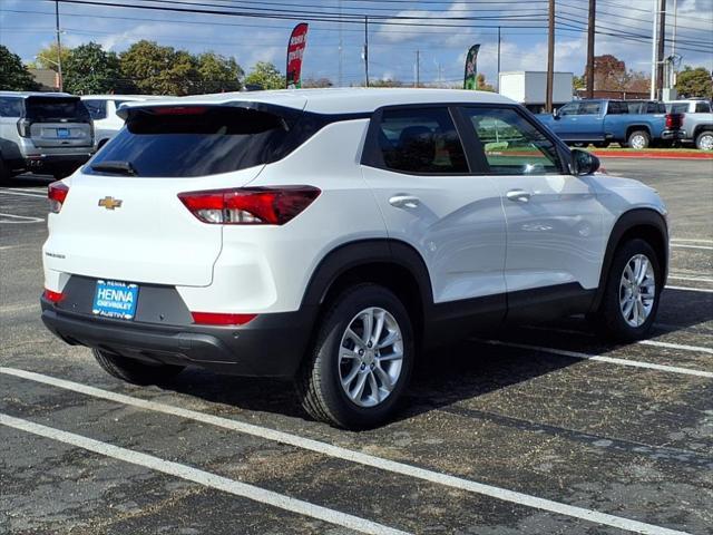 new 2025 Chevrolet TrailBlazer car, priced at $22,842