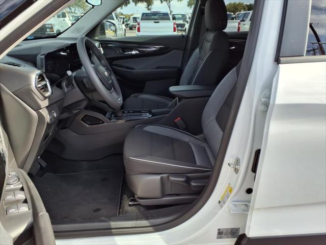 new 2025 Chevrolet TrailBlazer car, priced at $22,842