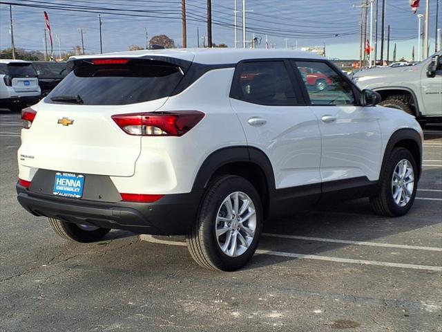 new 2025 Chevrolet TrailBlazer car, priced at $26,951