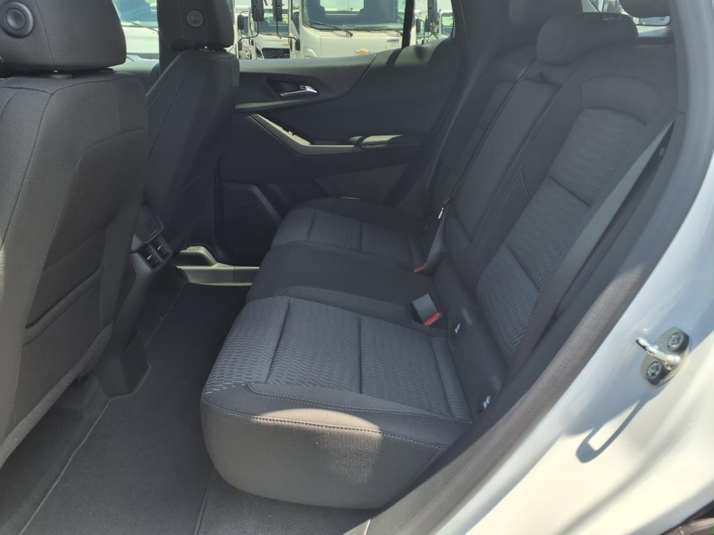 new 2026 Chevrolet Equinox car, priced at $28,394