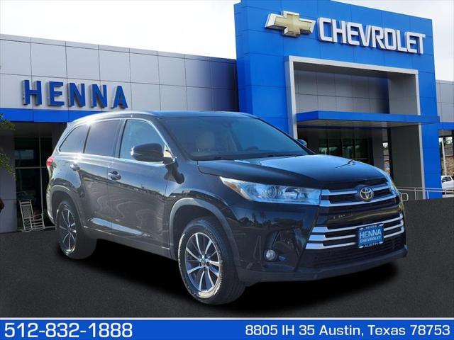 used 2019 Toyota Highlander car, priced at $24,250