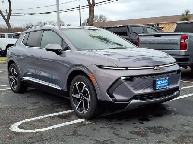 new 2025 Chevrolet Equinox EV car, priced at $43,295