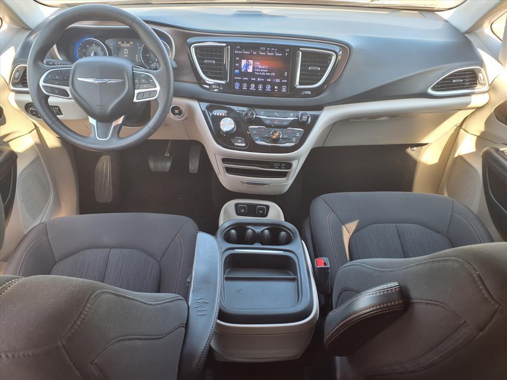 used 2017 Chrysler Pacifica car, priced at $10,795