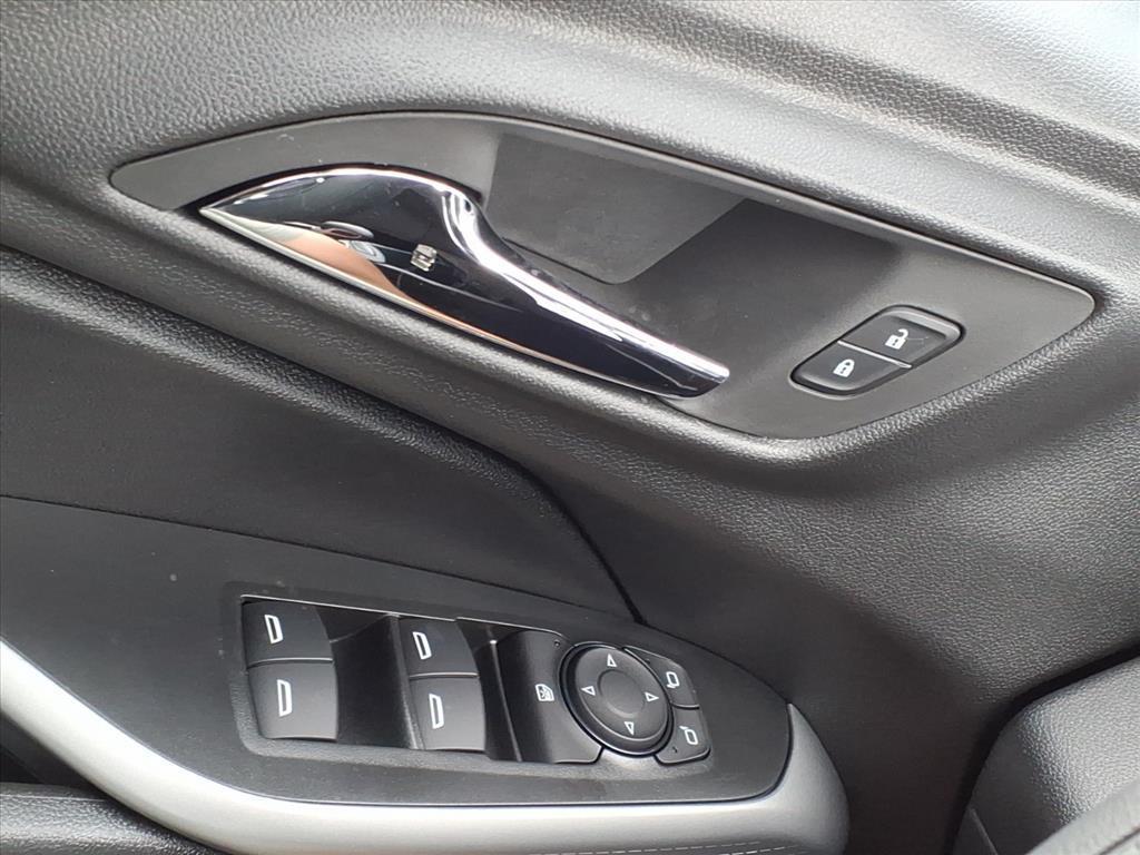 new 2026 Chevrolet Trax car, priced at $23,674