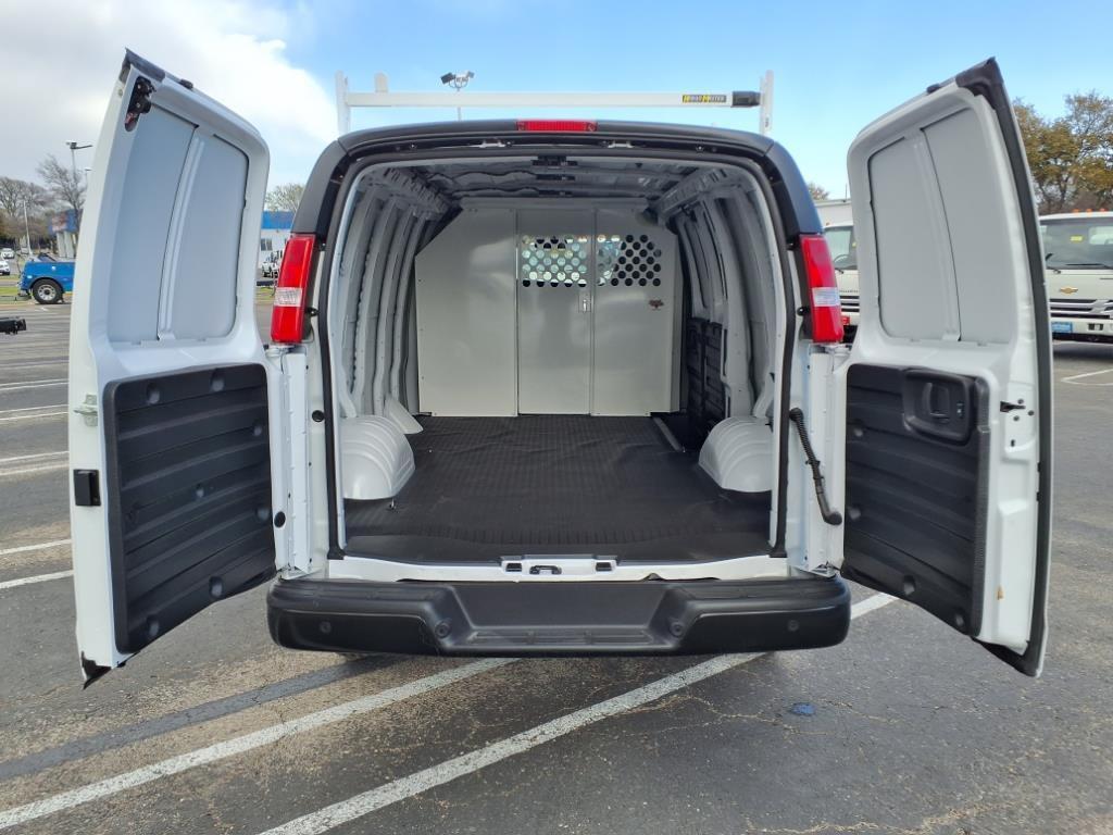 new 2025 Chevrolet Express 2500 car, priced at $45,322