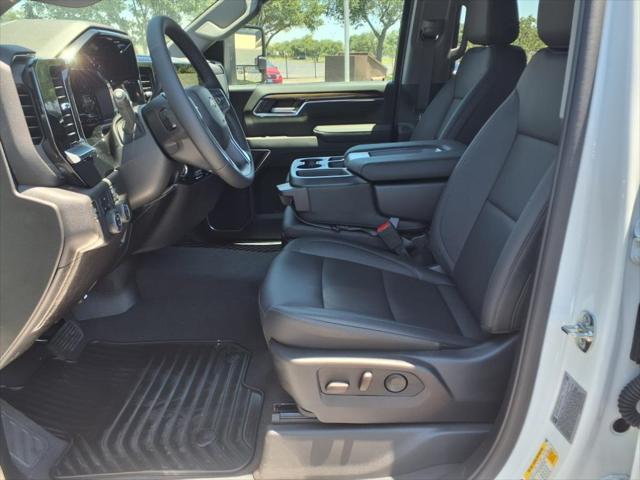 new 2025 Chevrolet Silverado 2500 car, priced at $71,002