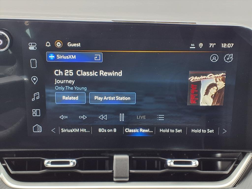 new 2026 Chevrolet Equinox car, priced at $33,744