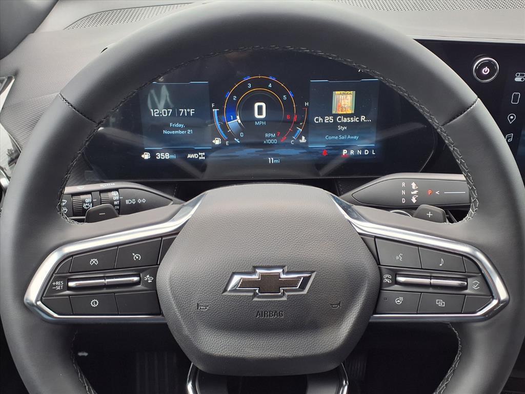 new 2026 Chevrolet Equinox car, priced at $33,744